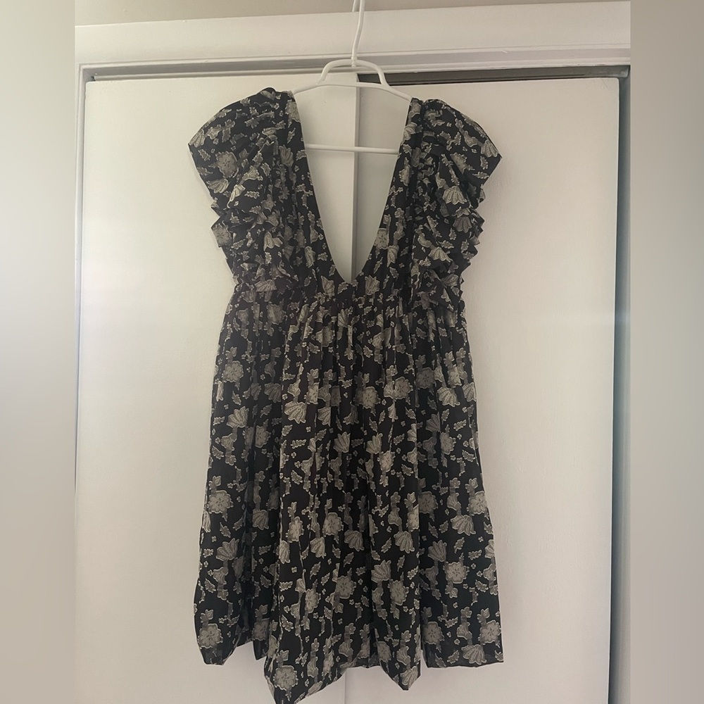 Talulah Natalie Dress Size L NWOT